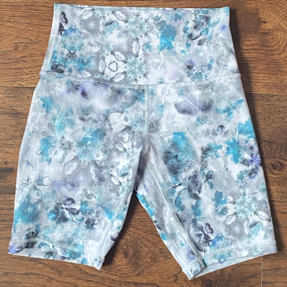 Lululemon Align Short 8” - Picture 2 of 3